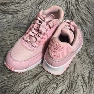 Pink Nike Air Max 90